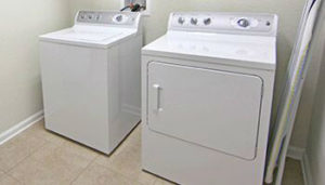 white set of washer and dryer